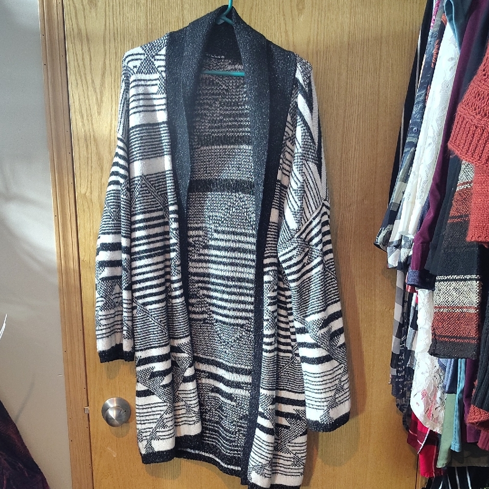 Merona Black & White Open-Front Geometric Knit Cardigan